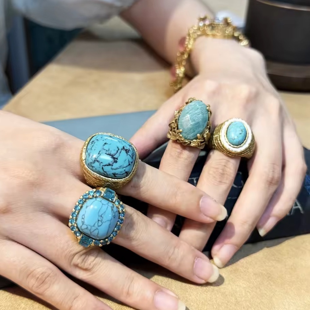 Royal Turquoise Cocktail Ring 18K Gold Diamond-Style Halo - Picture 4 of 5